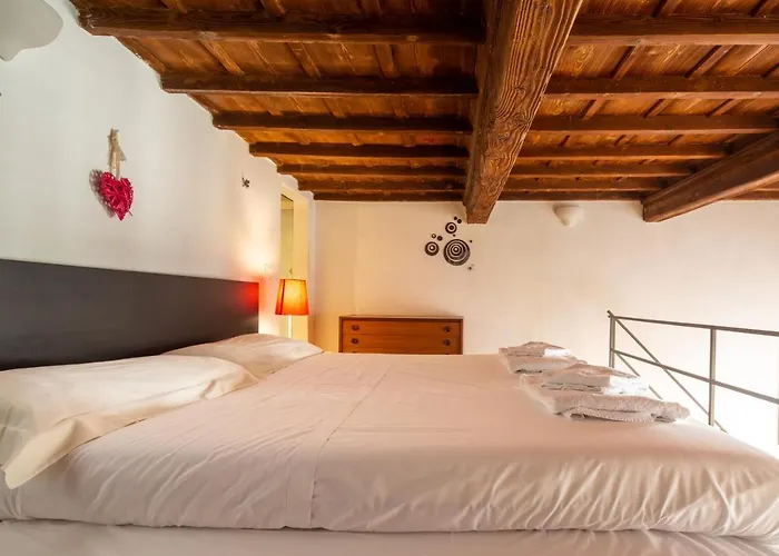 Palazzo Vecchio By Mmega Apartament