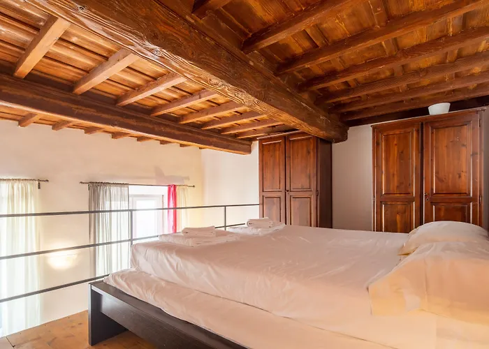 Palazzo Vecchio By Mmega Apartament
