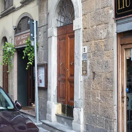 Palazzo Vecchio By Mmega